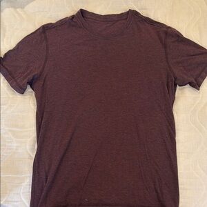 Lululemon red T-Shirt